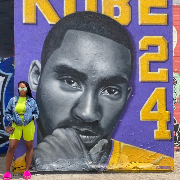 Meet your Posher, Jasmine - Picture 1 of 1